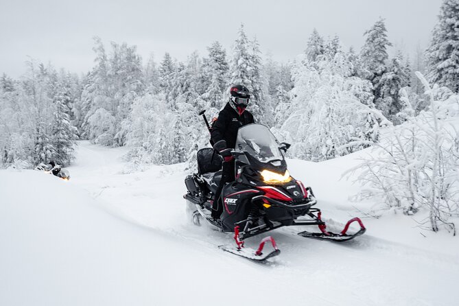 2 Days Snowmobile Raid in Finnish Lapland - The strongest part: privacy and remote scenery