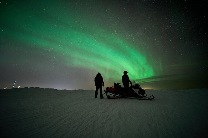3 Hours Snowmobiling under Auroras and Night Sky - Leaving Leviraitti after sunset
