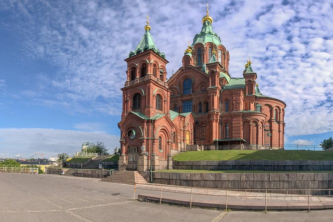 3 hr Helsinki Private Panoramic Tour - Hietalahti Market Hall and local flavor