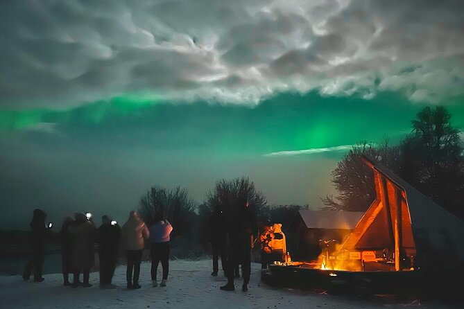 Aurora Hunt with BBQ in Rovaniemi - How the aurora search really works