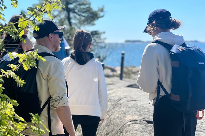 Baltic Bites - Food & Island Experience in Helsinki - A Finnish sapas picnic after the walk
