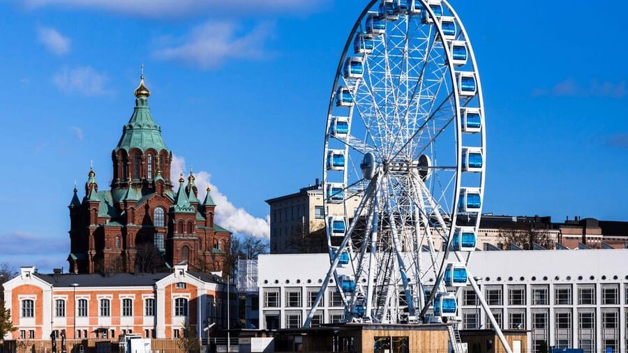 Best of Helsinki: Private Walking Tour with a Local - Market Square and the taste of everyday Helsinki
