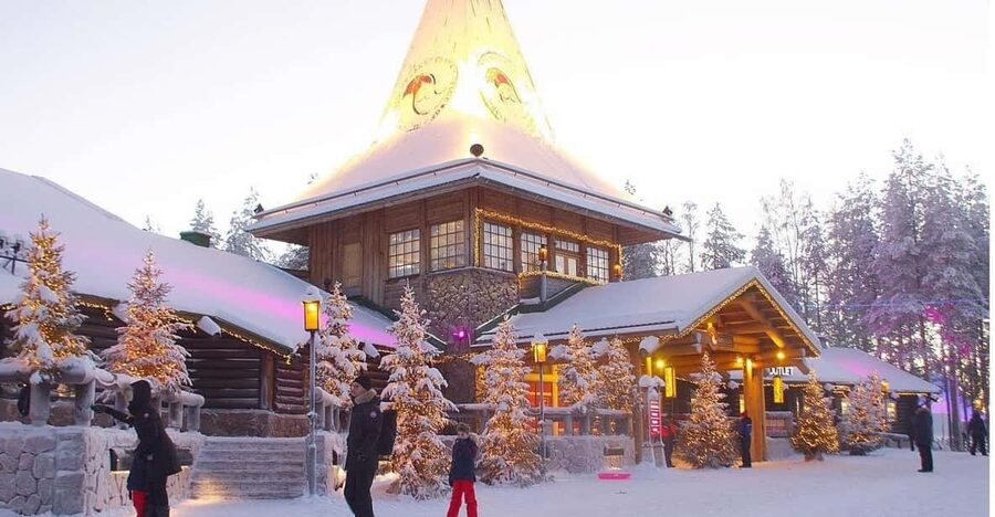 City tour and Santa Claus village visit in Lapland - Starting in central Rovaniemi