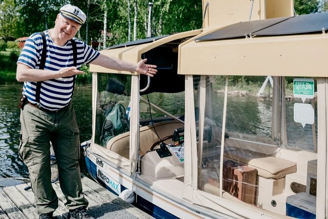Cruise in Puumala by Lake Saimaa - Tea, coffee, and a touch of entertainment