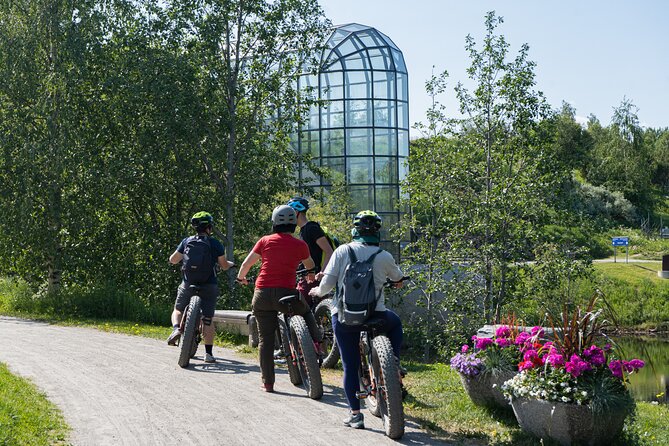 Cultural E-fatbike tour around Rovaniemi & Santa Claus Village - From Jaakonkatu to Rovaniemi’s city center