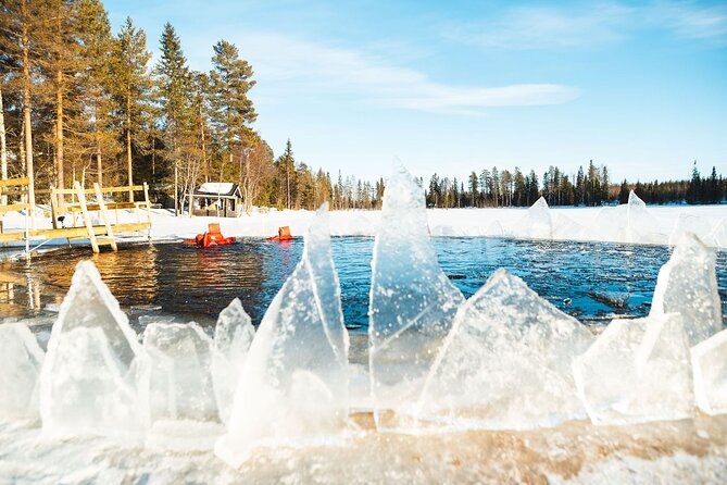 Daytime Arctic Ice-Floating in Rovaniemi, Small-Group - October and November Need Flexible Expectations