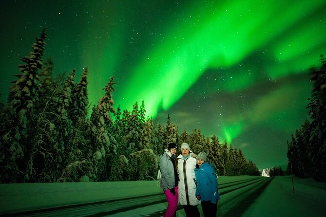 Family-Friendly: Northern Lights Adventure from Rovaniemi - Warm Clothing Makes the Cold Manageable