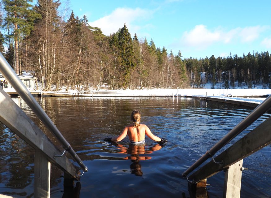 From Helsinki: Hike and Sauna in Sipoonkorpi National Park - Campfire lunch beside the lakes and trees