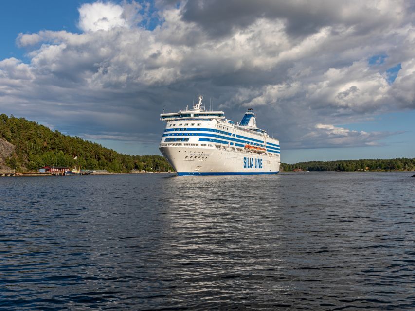 From Helsinki: Overnight Cruise to Stockholm with Breakfast - Arriving in Stockholm after one night at sea