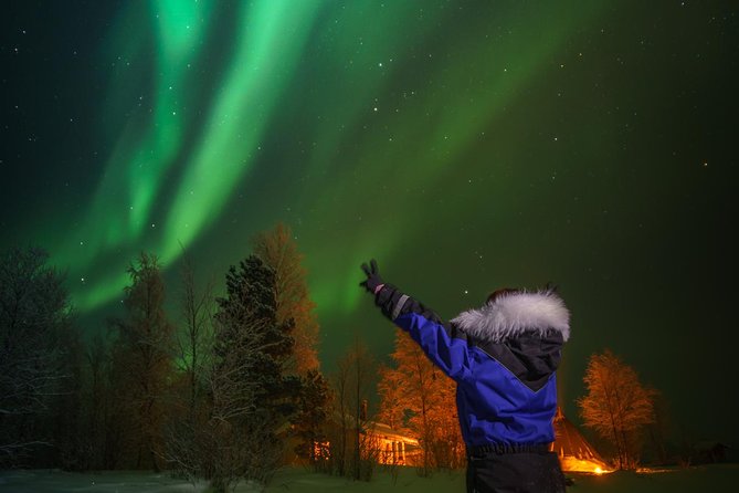 From Kakslauttanen:Northern Lights tour to Lake Inari, inc dinner - Why Lake Inari makes a strong Aurora base