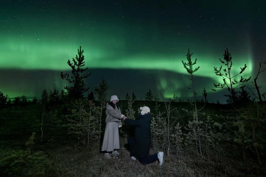 From Rovaniemi: Aurora Borealis Hunting with Photos & Videos - Kun’s photography help and the photo package