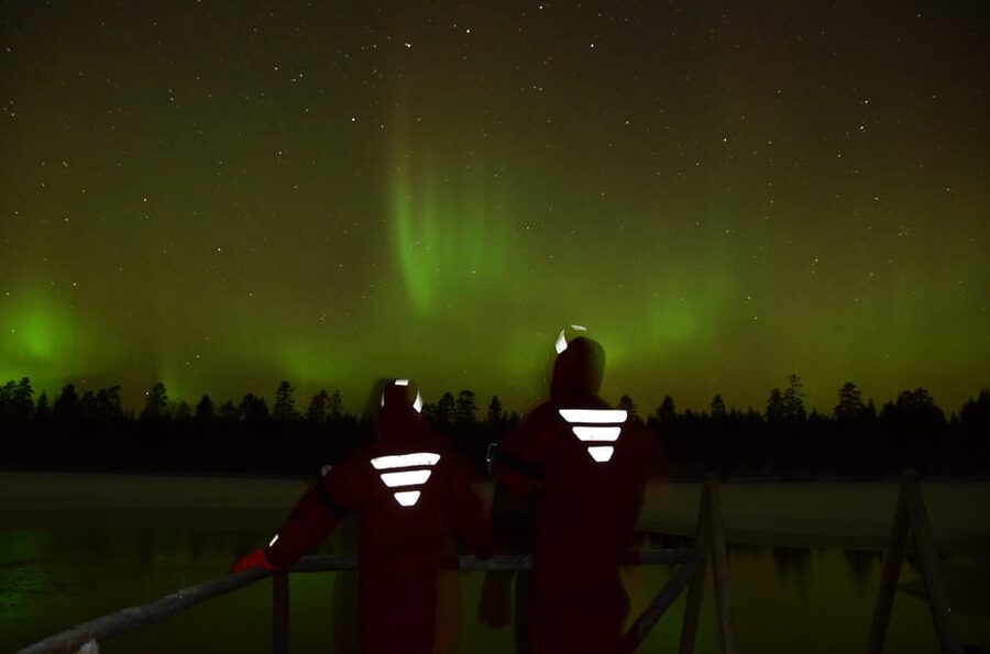 From Rovaniemi: Ice Floating under Aurora Borealis - Key details before you book
