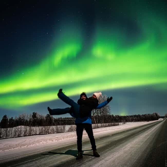 From Rovaniemi: Short Aurora Borealis Photography Expedition - Leaving Rovaniemi for darker skies