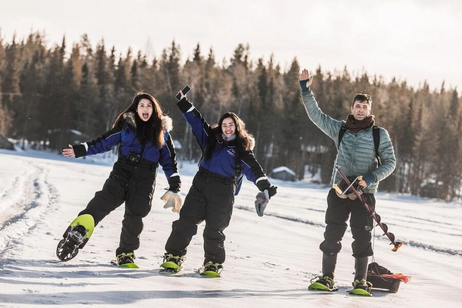 From Rovaniemi: Snowshoeing and Ice Fishing Tour - Learning to walk in snowshoes