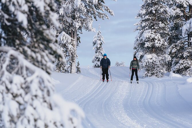 Get Known with Cross Country Skiing Experience in Saariselkä - The first steps on skis