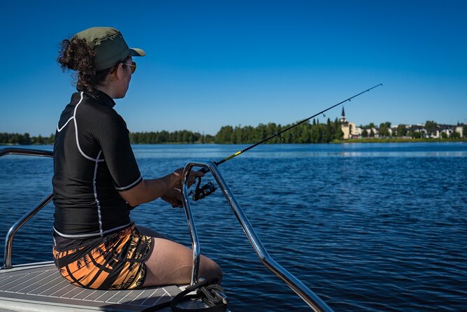 Guided Midnight Sun Fishing and Sightseeing Boat Tour - The private format and guide experience