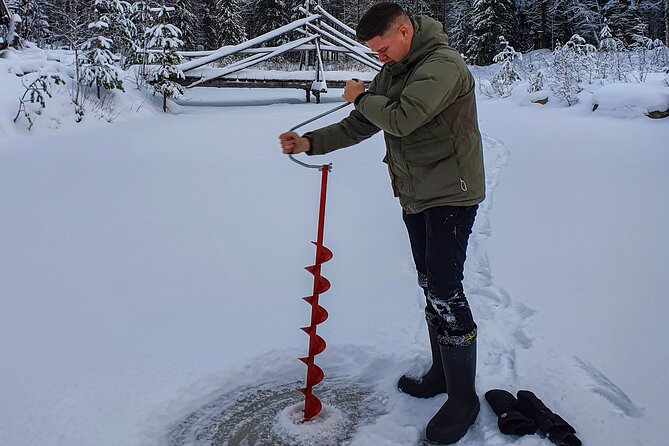 Half-Day Husky Safari and Salmon Ice Fishing Experience - Learning the basics of salmon ice fishing