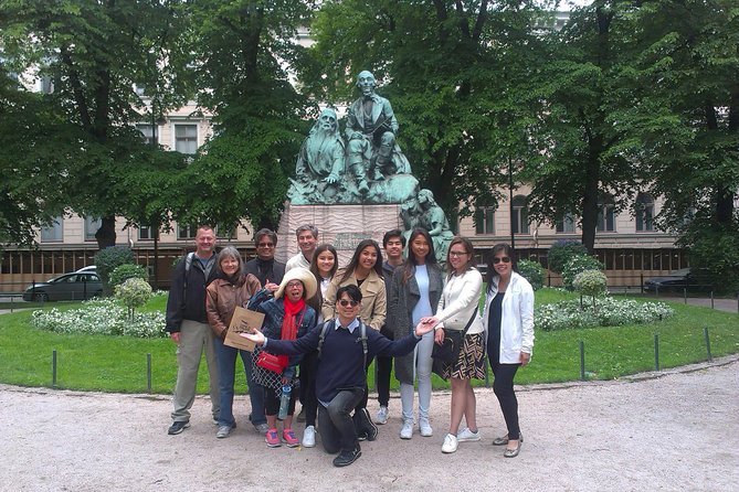 Happy Helsinki Walking Tour - Starting at Helsinki Central Station