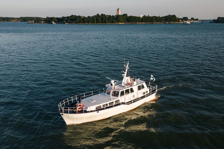 Helsinki: 3 hour Sauna Cruise in Helsinki archipelago - Why a floating sauna works in Helsinki
