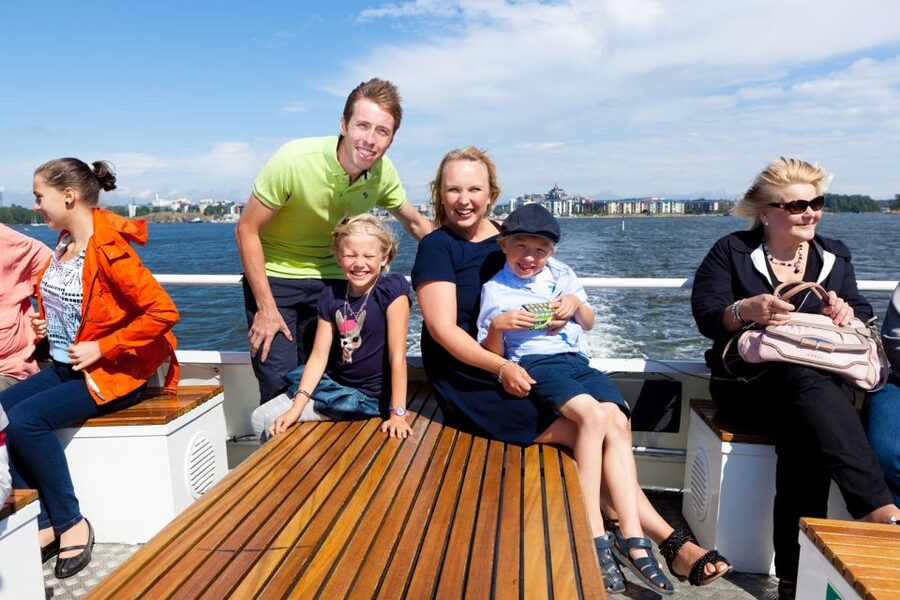 Helsinki: 48-Hour Bus & Boat Combo Tour - Degerö Canal and the cruise route