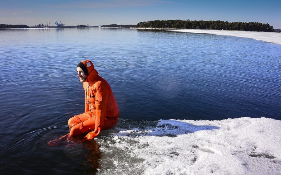 Helsinki: Arctic Ice Experience with Lunch - What is included, and what you still need