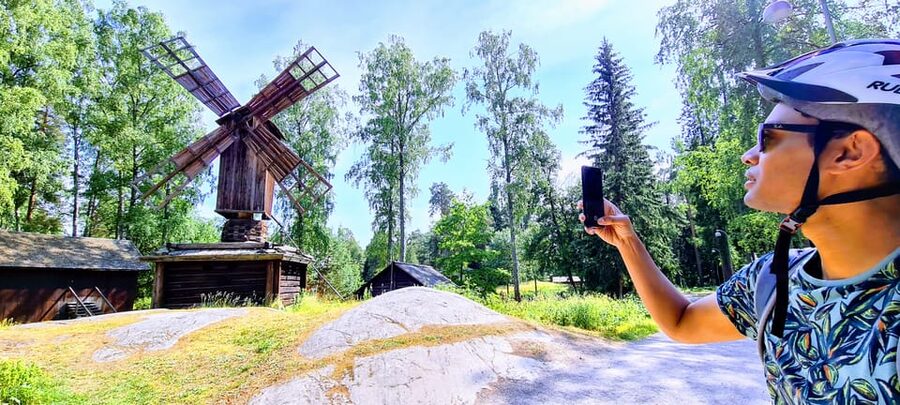 Helsinki: Bike or E-Bike Tour, BBQ, Sauna, Parks, and Forest - Key points at a glance
