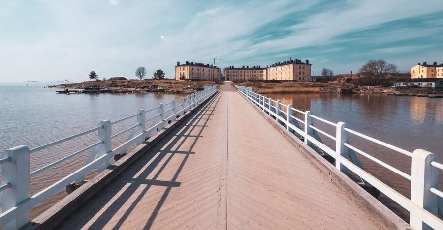 Helsinki: Capture the most Photogenic Spots with a Local - Practical Advice for a Smooth Walk