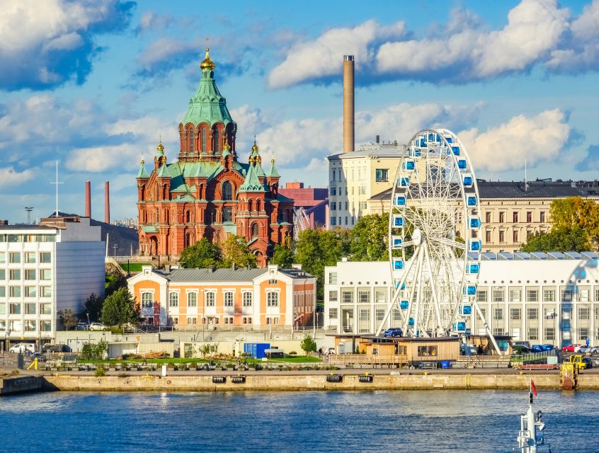 Helsinki: City Hightlights Tour - From your hotel to Helsinki’s historic core