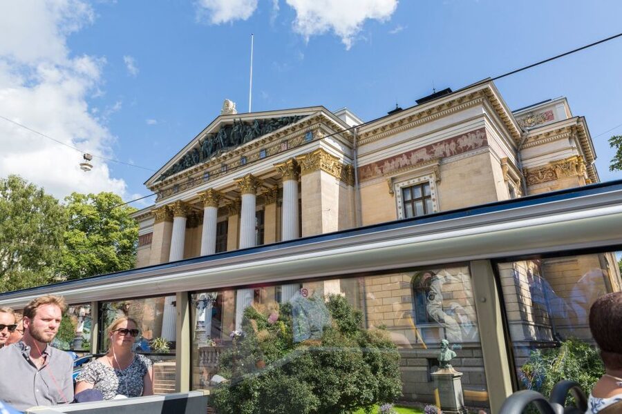 Helsinki: City Sightseeing Hop-On Hop-Off Bus Tour - Best use for cruise passengers and day visitors