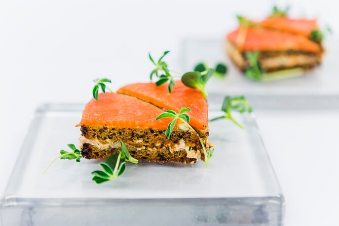 Helsinki Food Tour Including Tastings - What the guide adds to the meal
