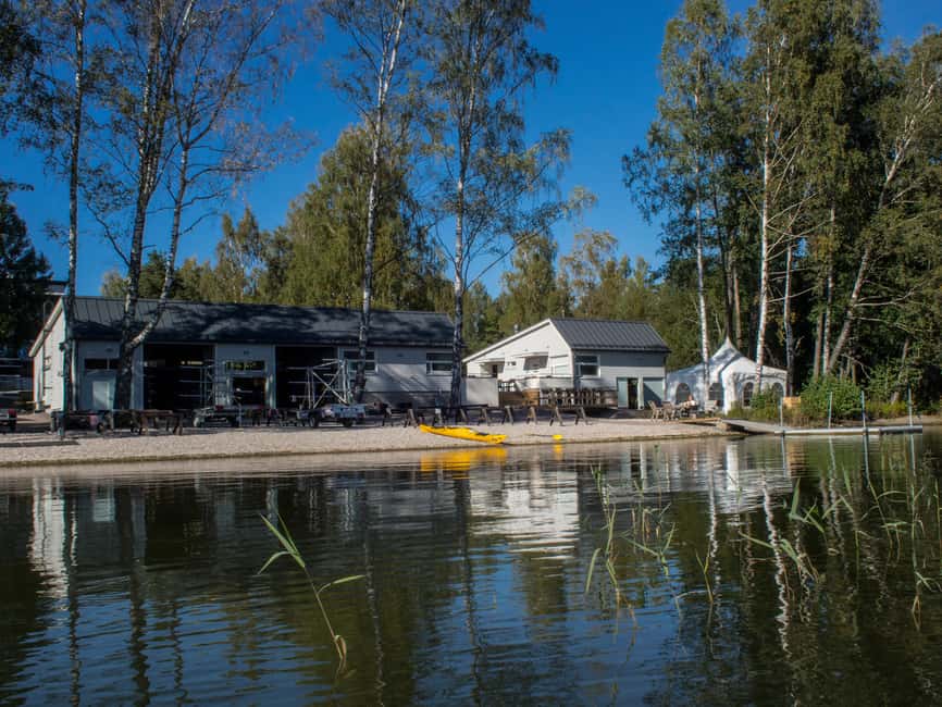 Helsinki: Guided Kayak Tour in Eastern Helsinki Archipelago - The final 55 minutes through the archipelago