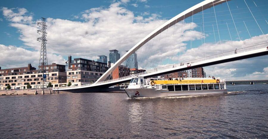 Helsinki: Hop-On Hop-Off Bus Tour & City Highlights Cruise - Sibelius Monument and Linnanmäki