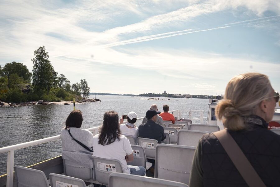 Helsinki: Hop-On Hop-Off Bus Tour & City Highlights Cruise - Making the $58 price work