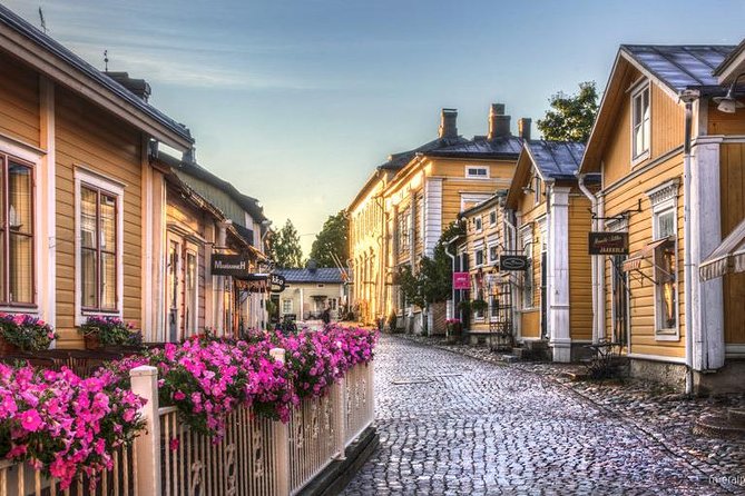 Helsinki Private Sightseeing + Medieval Town Porvoo - Why this private route can work well