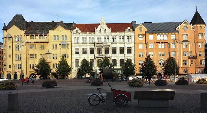 Helsinki Private Walking Tour with a Local - What changes during a three-hour walk