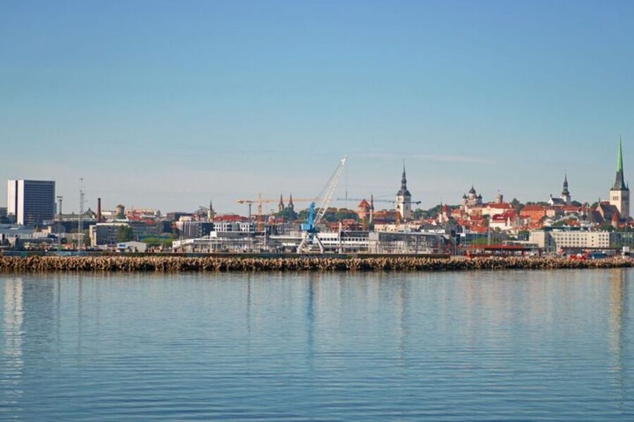 Helsinki: Private Walking Tour with a Local Guide - Key Points To Know Before You Book