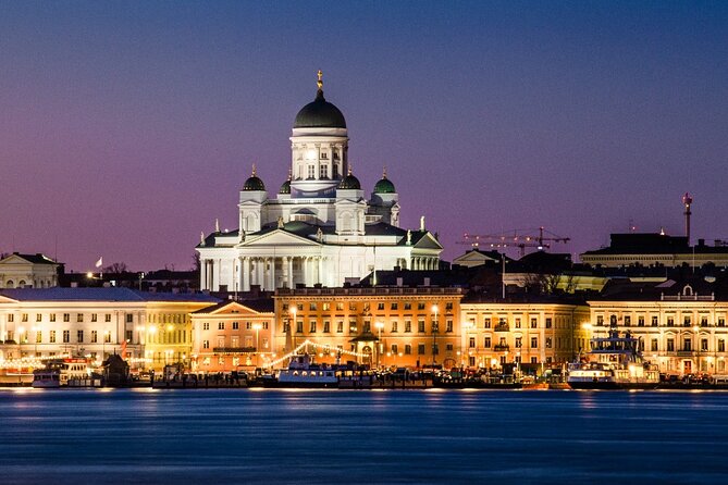 Helsinki Self-Guided Audio Tour - Senate Square tells Finland’s political story