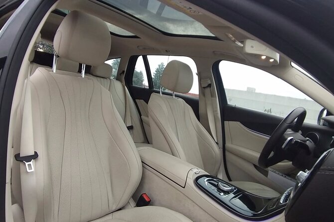Helsinki to Helsinki Airport (HEL) - Departure Private Transfer - The driver experience: punctuality and a friendly ride