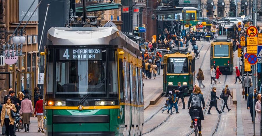 Helsinki: Tram Tour - Kaivopuisto and Helsinki’s open-air side