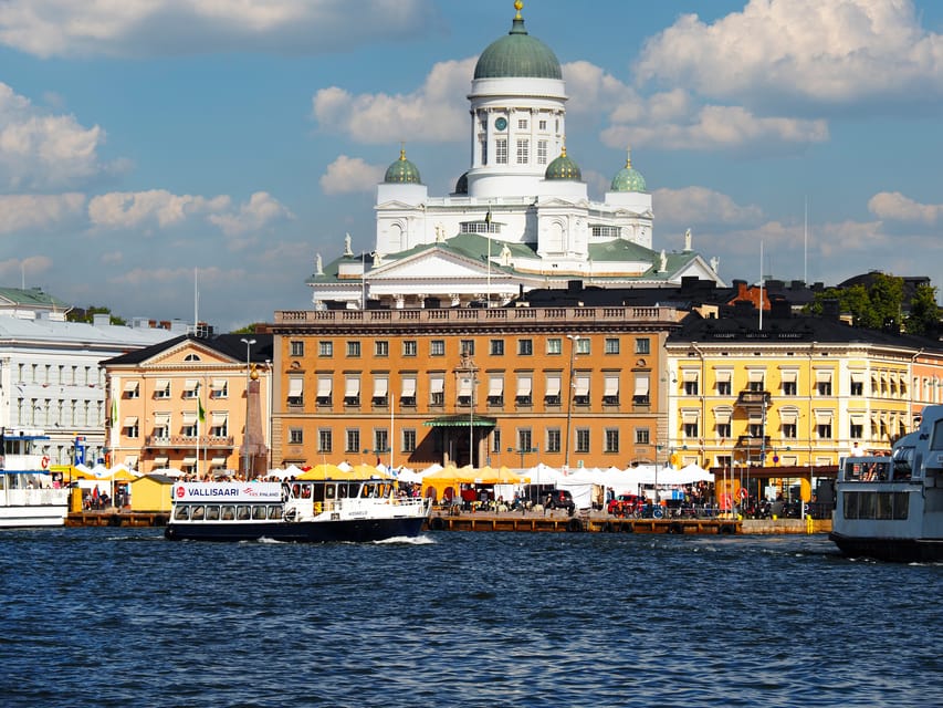 Helsinki: Vallisaari Fortress Island Ferry Ticket - Cafés, water points, and a pause outdoors
