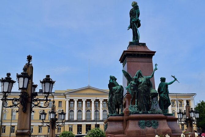 Helsinki Walking Tour at Helsinki Architecture - The National Library and Jugendsali reveal Helsinki’s interiors