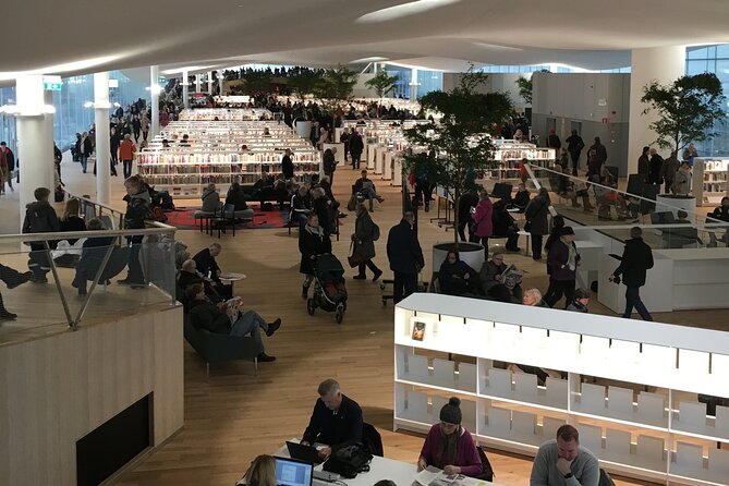 Helsinki Walking Tour - Small Group - Kauppatori, market food, and the waterfront center