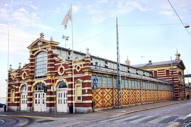 Helsinki Walking Tour with PRIVATE Professional guide - Uspenski Cathedral and Finland’s Russian connection