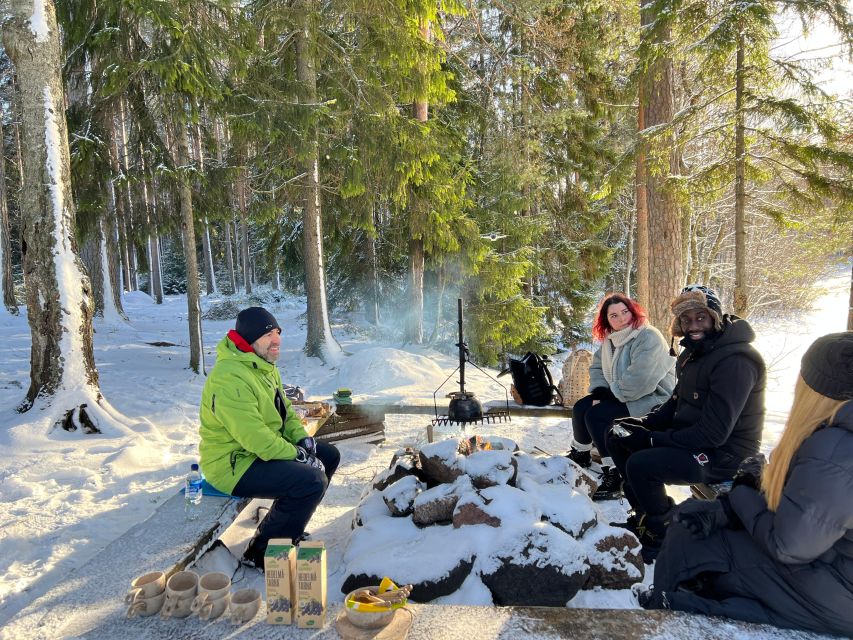 Helsinki: Winter Wonderland Liesjärvi National Park Hike - Small Group Care Makes a Difference