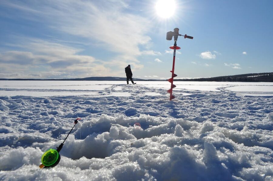 Ice fishing program in Lapland - What this Lapland ice fishing trip is really like