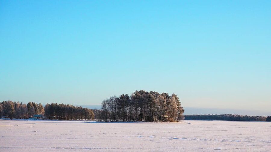 Ice fishing program in Lapland - A good choice for small groups and team-building