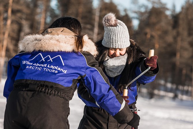 Ice Fishing Tour - Learning to drill through Arctic ice