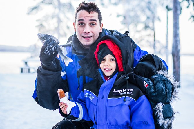 Ice Fishing Trip in Rovaniemi - Campfire food, coffee, and a welcome break