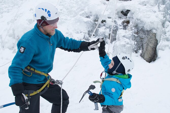 Kid’s Ice Climbing Adventure in Pyhä-Luosto, Finland - What happens at the Camp Kitchen meeting point
