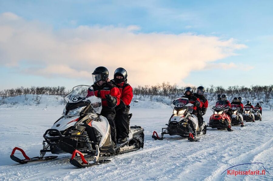 Kilpisjärvi: Border of Three Countries Snowmobile Safari - Through the snowy birch forest to Koltavuoma